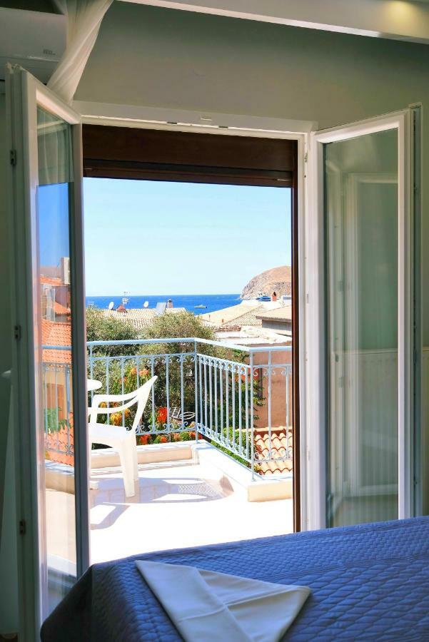 Limnia Gi Hotel Myrina Exterior photo